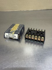Struthers Dunn Dunco 27390 Relay Socket Base Mount 12 Pin New Old Stock