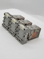 3PC Allen-Bradley 700-HA32A1 Plug-In Relay w Socket 10A 250V 8Pin 120V Coil Seri