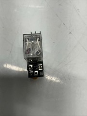 AutomationDirect SQM08D Base with fuse W-666