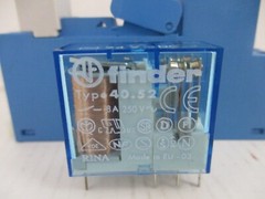 FINDER 95.05 RELAY SOCKET WITH RELAY 40.52 8 AMP/ 250 VOLTS/ 24VDC