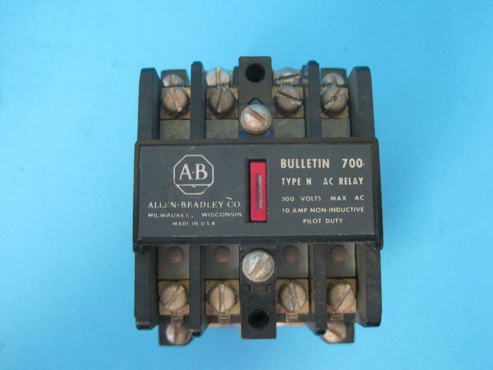 ALLEN BRADLEY 700 TYPE N AC RELAY 300V AC 10A 700-N400-16 84A86 120V 600V