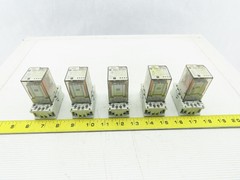 Allen Bradley 700-HA33Z24 Ser D 700-HN101 Ser C Relays And Sockets Lot Of 5