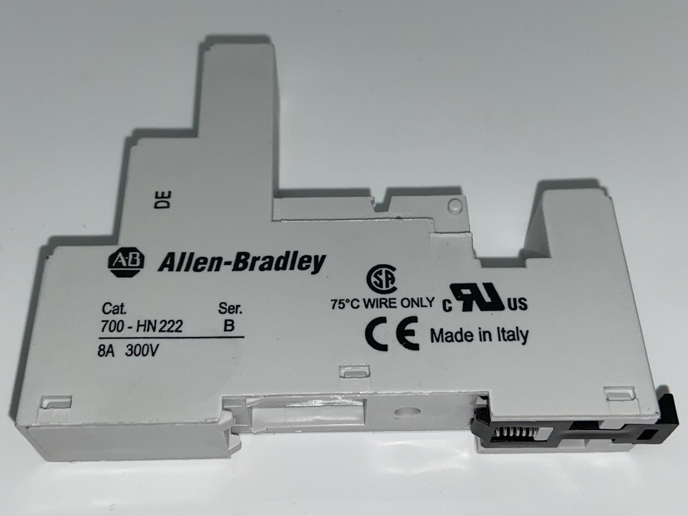 Allen-Bradley 700-HN222 8A 300V Relay Socket Series B