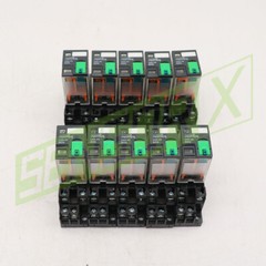 10 set RXM2AB2BD Relais + Electric RXZE1M2C