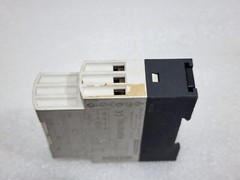 RE8YG31BU INDUSTRIAL TIMING RELAY 0.3-30S