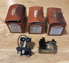 DAYTON 5X814 SPDT 120 Volt GENERAL PURPOSE RELAY LOT OF 5
