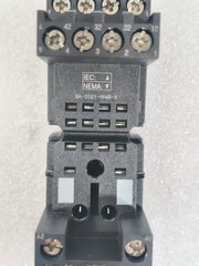 SCHNEIDER ELECTRIC RXZE2M114M RELAY BASE SOCKET 10A 14 PIN PACK OF 9 PCS FAST