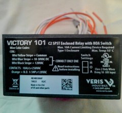 Veris V101 (C2 SPST, Enclosed Relay with HOA Switch) New