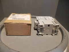 Allen Bradley Control Relay, Series A, 700-CF220L