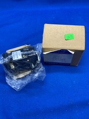 GE CR120X1A 2 pole adder block with 2 n.o. Contacts