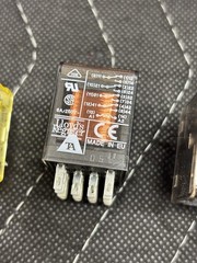 Relay Lot, 1 Each – IDEC-RH2B-UL DC24V, Schrack PT570024 & PT570615.