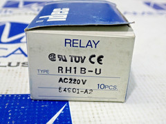 IDEC RH1B-U RELAY 10A AC 220V Box of 10