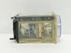 SCHLEICHER DZ 12-SG 252474/1 TIMER RELAY 220V 0.4-12H NEW OLD STOCK SURPLUS