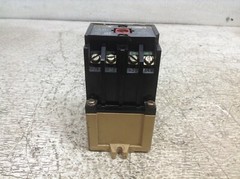 Allen Bradley 700-P400A1 110/115-120 VAC Coil Relay 700P400A1 Type P Ser B