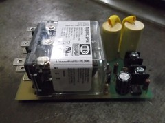 FUNCTIONAL DEVICES RIBM023PN TRACK MOUNT RELAY 208-277 VAC 50-60HZ (171-1)