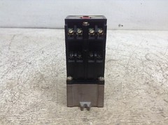Allen Bradley 700-P400A1 110/115-120 VAC Coil Relay 700-PB40 Type P Ser A