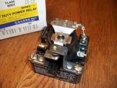 Square D General Purpose Power Relay 05210 class850 Type C015V20 – BNIB