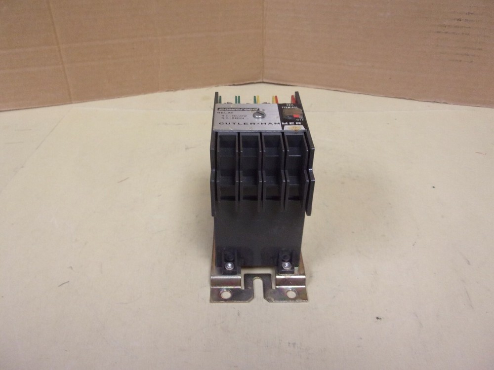 Cutler Hammer D40RB Powereed Relay , Type R , Coil 120V
