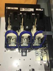 SQUARE D 8538SBG13V81AFF4P1TX11 NEMA Fusible Combination Starter 600V Max. 1YDU6