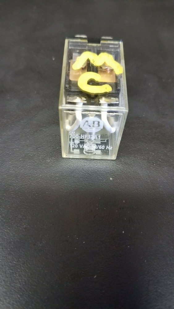 Allen-Bradley Relay, 700-HF32A1 Ser B / 120VAC (Lot of 3)