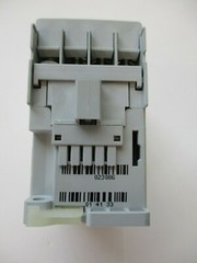 ALLEN BRADLEY CONTROL RELAY 700-CF400A, 10A WITH DIN RAIL, 4 SCREW TERMINAL