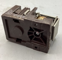 Used CUTLER-HAMMER 9575H2612A Relay No 1058 2P 1/2 HP 120V