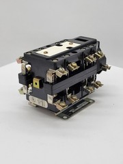 Square D 8501 DO-44 AC Control Relay 10A 4P 600V Series B 120/110V Coil