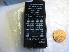 Struthers-Dunn 282XDX100-002 Timing Module Relay 0.2-2.0 Seconds 3 amp /120vac