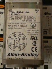 Lot Of 5 ALLEN BRADLEY 700-HA32A1-1-4 CUBE RELAY