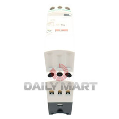 New In Box SCHNEIDER RM4-LG01M Liquid Level Relay