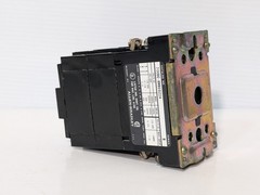 Allen-Bradley 700DC-RM800Z24 Ser B Magnetic Latching Switch Relay NEMA B300, 24V