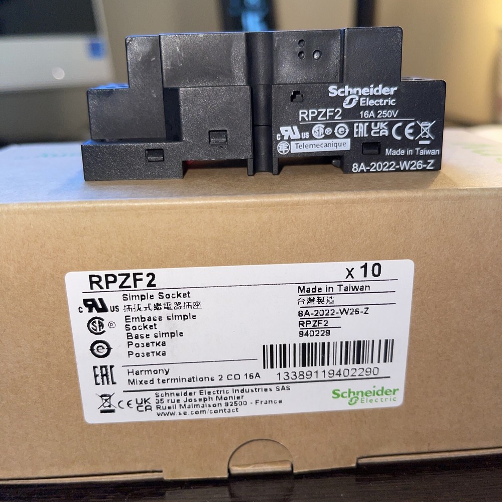 SCHNEIDER RPZF2 RELAY SOCKET BASE