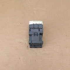 SCHNEIDER LC1D18 CONTACTOR RELAY