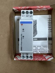 NEW Carlo Gavazzi DPA52CM44 Monitoring Relay