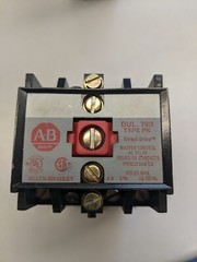 Allen-Bradley 700-PK800A1 Ser. B
