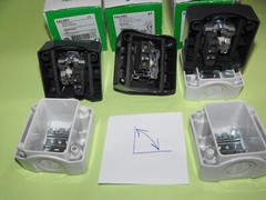 Schneider Electric XALD01X+XB4BJ41.complete selector switch.(LOT3PCS).NEW