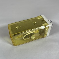 IDEC Relay RR2KP-U DC24V Ice Cube Relay