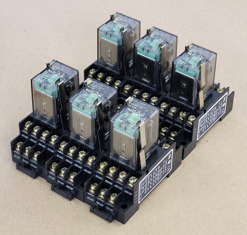 FUJI ELECTRIC HH54P-FL RELAY WITH SOCKET TP514X2, LOT OF 6
