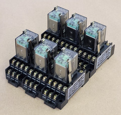 FUJI ELECTRIC HH54P-FL RELAY WITH SOCKET TP514X2, LOT OF 6