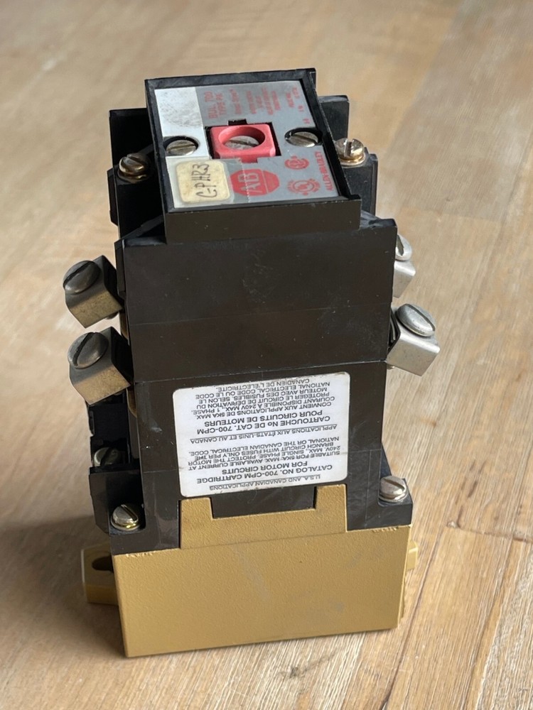 ALLEN BRADLEY 700-PK800A1 SER B AC RELAY