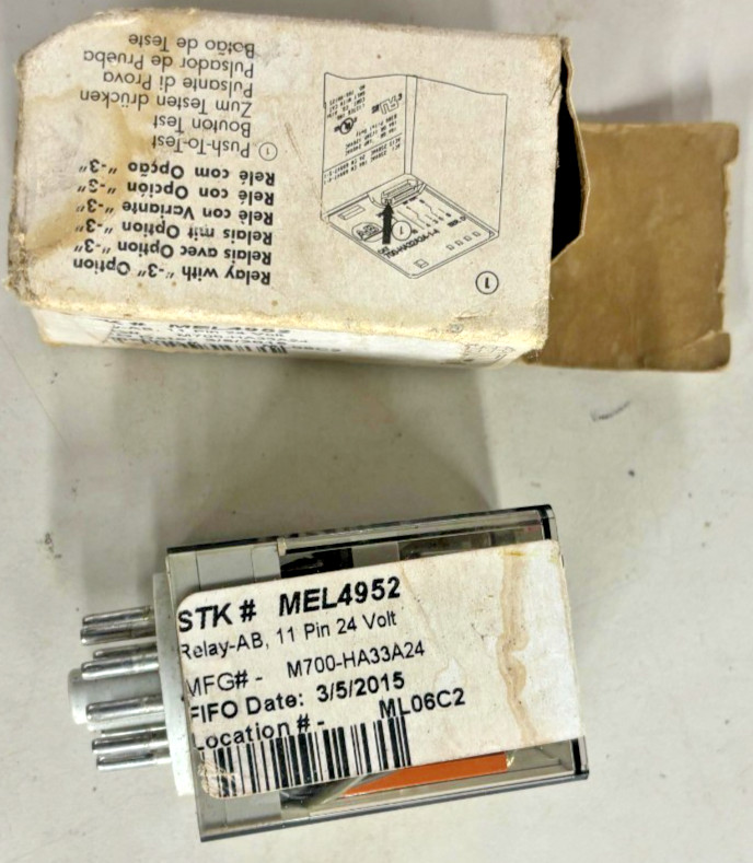 ALLEN-BRADLEY 10A 24V PLUG IN RELAYS 3PDT 700-HA33A24
