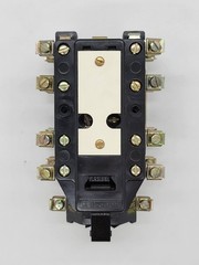 Square D 8501 DO-44 AC Control Relay 10A 4P 600V Series B 120/110V Coil