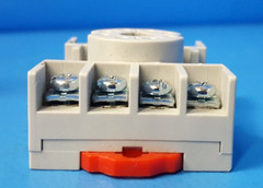 RELAY SOCKET, D3PA2 SER A, EATON, 15A, 300V, 4 POLES, 8 PIN