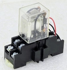 NTE 12VDC/240V Coil Base and Relay R14-11D10-12 (R95-121)