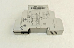 *NEW IN BOX* CROUZET M3US 84873222 5AMP/250-240V 50/60 HZ RELAY