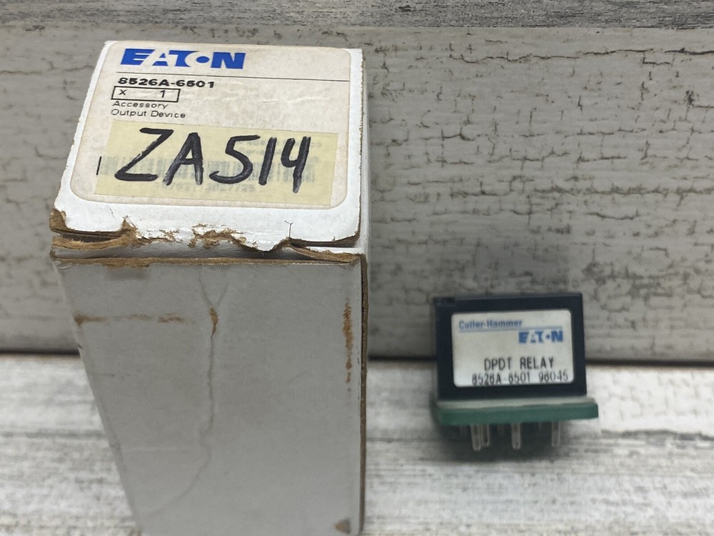 Eaton Cutler Hammer 8526A-6501 Output Device DPDT Relay Photo Sensor New