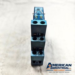 Lot of 5 Finder 40.52 Relay w/ 95.75 Socket 24V AC/DC DIN Rail