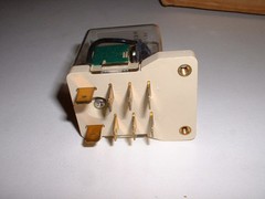 LOT OF 20 FEME REP002 12V 10/220 CONTROL RELAYS NEW OLD STOCK
