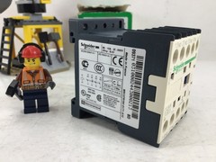 CA3KN21BD3 – SCHNEIDER ELECTRIC – 24V CONTROL RELAY – **NEW OLD STOCK!!**
