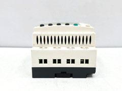 Schneider Electric SR2B121BD Zelio Logic Smart Relay